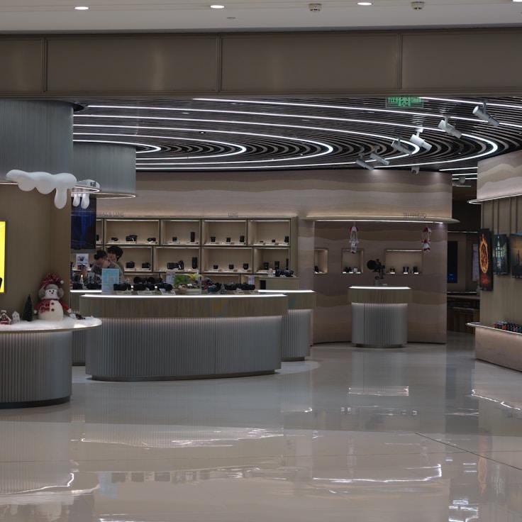 Dining out as an expat family in France